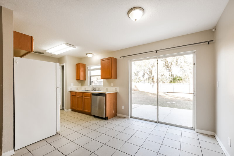 1,845/Mo, 5 Bay Ridge Loop Mascotte, FL 34753 Dining Room View