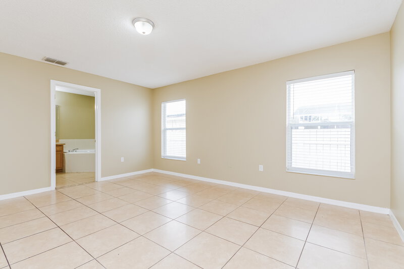 1,705/Mo, 1120 Roan Ct Kissimmee, FL 34759 Main Bedroom View 2