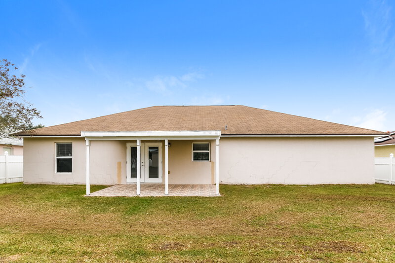 1,705/Mo, 1120 Roan Ct Kissimmee, FL 34759 Rear View