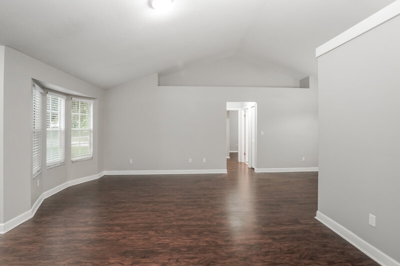 1,840/Mo, 2651 Waterview Dr Eustis, FL 32726 Living Room View