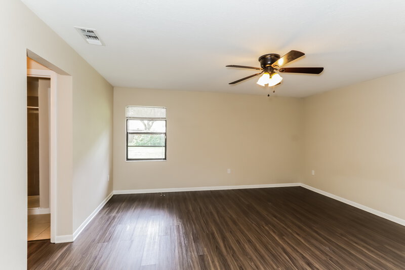 1,765/Mo, 3701 Red Oak Ct Lake Wales, FL 33898 Main Bedroom View 2