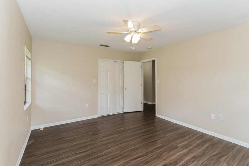 1,765/Mo, 3701 Red Oak Ct Lake Wales, FL 33898 Bedroom View