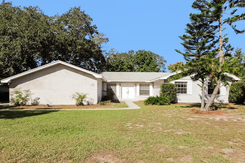 1,835/Mo, 1127 Circle Dr Lake Wales, FL 33853 External View