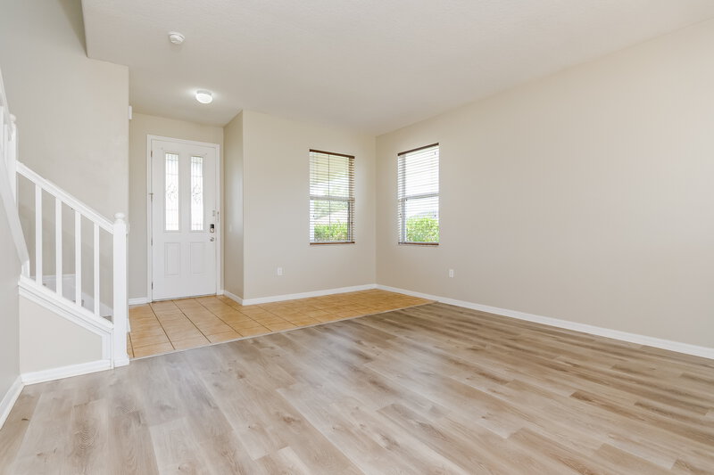 2,380/Mo, 1007 N Platte Way Poinciana, FL 34759 Living Room View