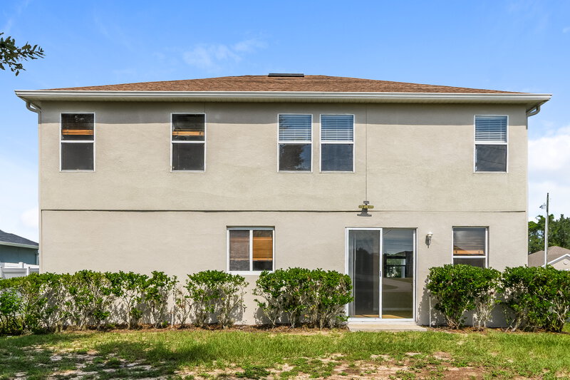 2,380/Mo, 1007 N Platte Way Poinciana, FL 34759 Rear View