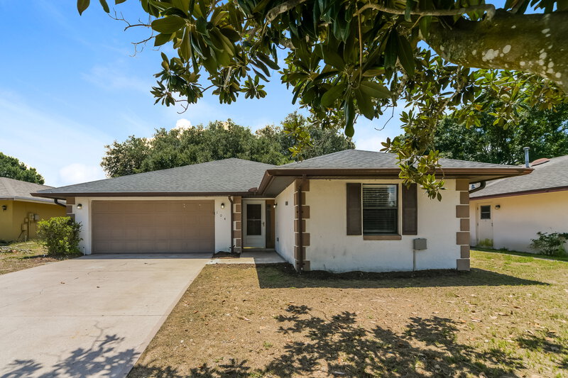 1,705/Mo, 104 Lk Daisy Terr Winter Haven, FL 33884 External View