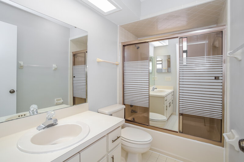 1,970/Mo, 104 Lk Daisy Terr Winter Haven, FL 33884 Misc View 22