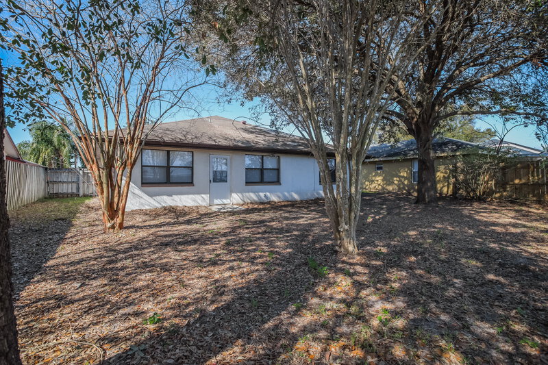 1,970/Mo, 104 Lk Daisy Terr Winter Haven, FL 33884 Misc View 24