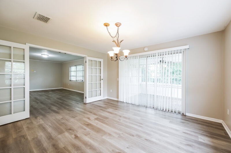 1,720/Mo, 129 Lowell Road Winter Haven, FL 33884 Living Room View 2