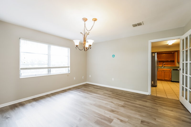 1,720/Mo, 129 Lowell Road Winter Haven, FL 33884 Dining Room View 2