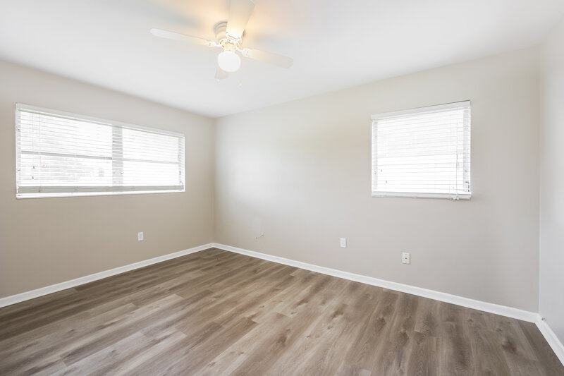 1,720/Mo, 129 Lowell Road Winter Haven, FL 33884 Main Bedroom View 2