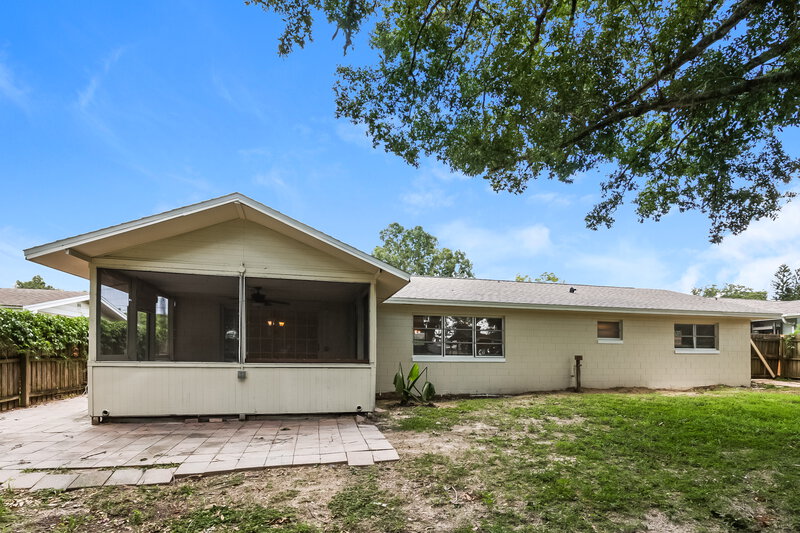 1,720/Mo, 129 Lowell Road Winter Haven, FL 33884 Rear View