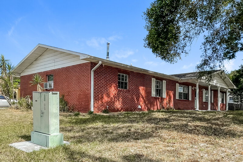 2,065/Mo, 1101 E Eagle Ave Eagle Lake, FL 33839 External View