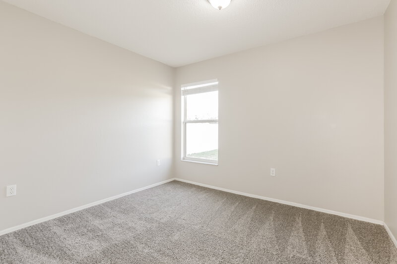 1,735/Mo, 2324 Sunset Pointe Dr Lake Wales, FL 33898 Bedroom View