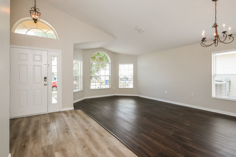 3,360/Mo, 1167 Sophia Blvd Winter Haven, FL 33881 Foyer View