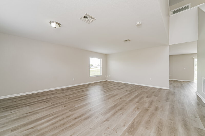 1,885/Mo, 1401 Punta Gorda Drive Poinciana, FL 34759 Living Room View