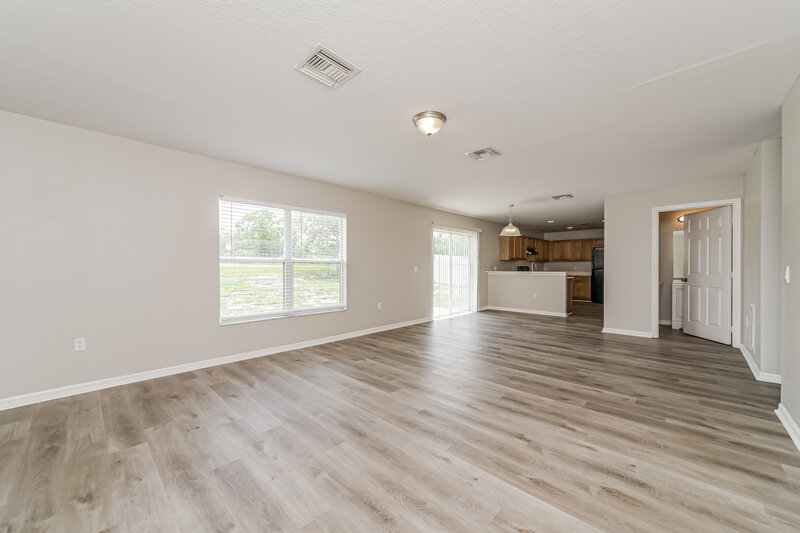 1,885/Mo, 1401 Punta Gorda Drive Poinciana, FL 34759 Family Room View 2