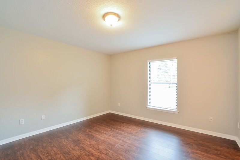 1,775/Mo, 1152 8th Ave Deland, FL 32724 Main Bedroom View