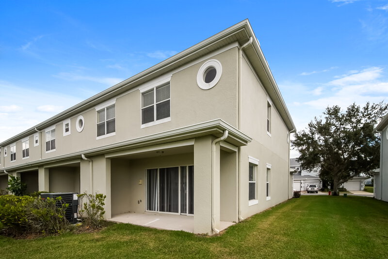 2,170/Mo, 9394 FLOWERING COTTONWOOD RD Unit 58 Orlando, FL 32832 Rear View 2