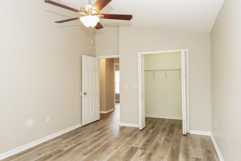 2,075/Mo, 2908 Summer Winds Cir Saint Cloud, FL 34769 Main Bedroom View