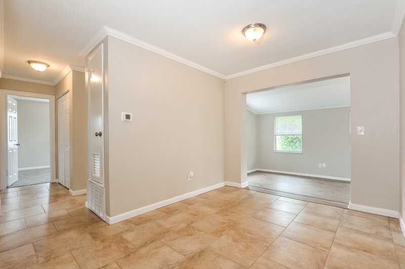 1,910/Mo, 1094 Whitewood Dr Deltona, FL 32725 Dining Room View