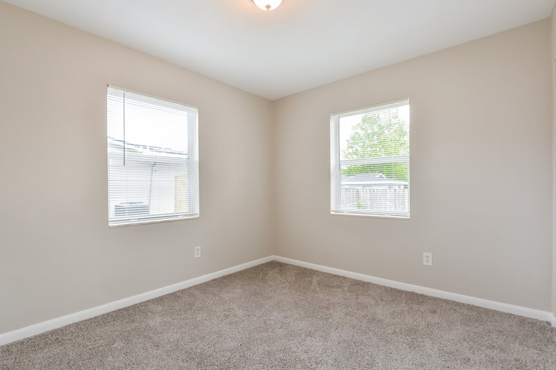 1,910/Mo, 1094 Whitewood Dr Deltona, FL 32725 Bedroom View 3