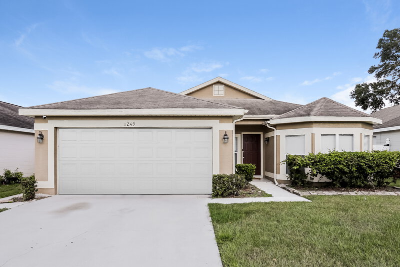 2,270/Mo, 1249 Tyler Lake Circ Orlando, FL 32839 External View