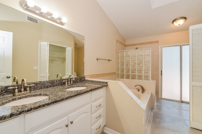 2,495/Mo, 5010 Lighterwood Court Ocoee, FL 34761 Main Bedroom View 3