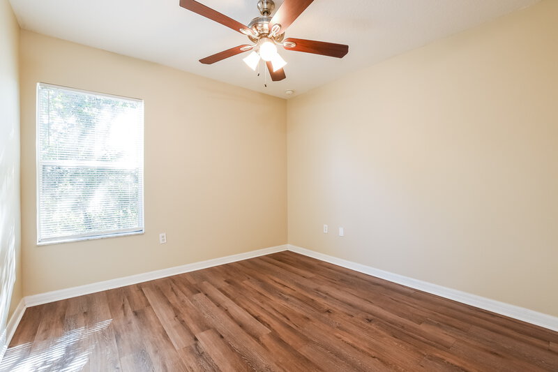 1,725/Mo, 5232 Paradise Cay Circle Kissimmee, FL 34746 Bedroom View 2