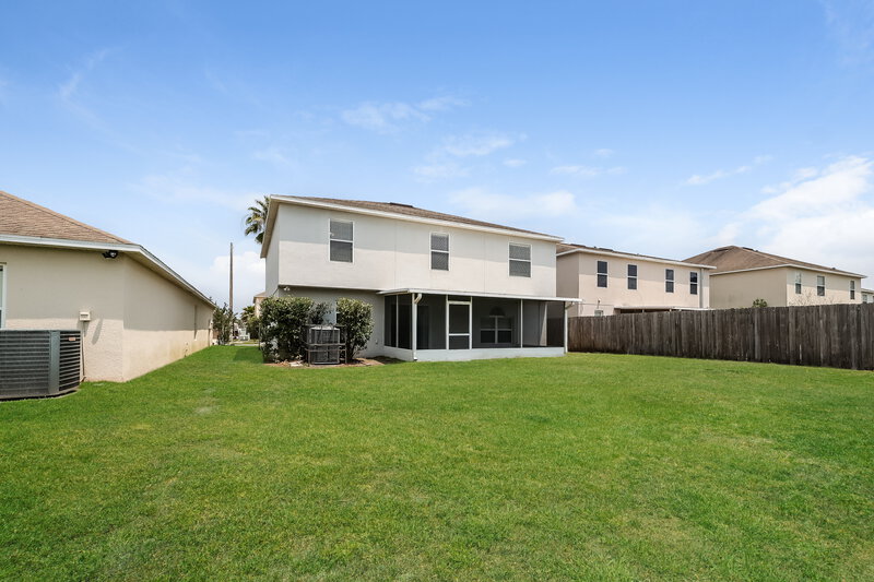 2,480/Mo, 1182 Kittansett Ln Auburndale, FL 33823 Rear View 2