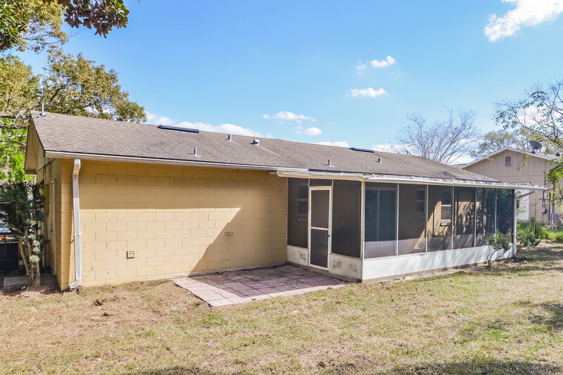 1,720/Mo, 270 Crestview Dr Clermont, FL 34711 Rear View