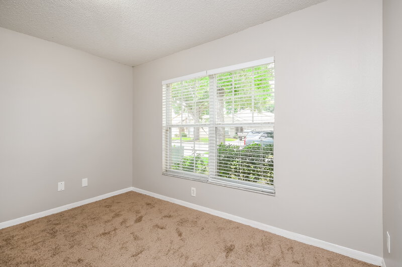 2,360/Mo, 4431 BLEASDALE AVE Orlando, FL 32808 Bedroom View