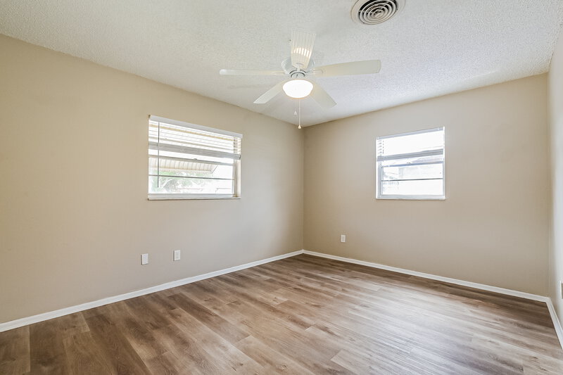 2,205/Mo, 10945 Tangora St Orlando, FL 32825 Main Bedroom View