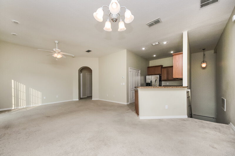 0/Mo, 6612 S Goldenrod Rd Unit 104A Orlando, FL 32822 Dining Room View