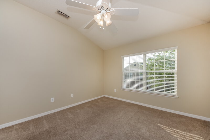 0/Mo, 6612 S Goldenrod Rd Unit 104A Orlando, FL 32822 Main Bedroom View