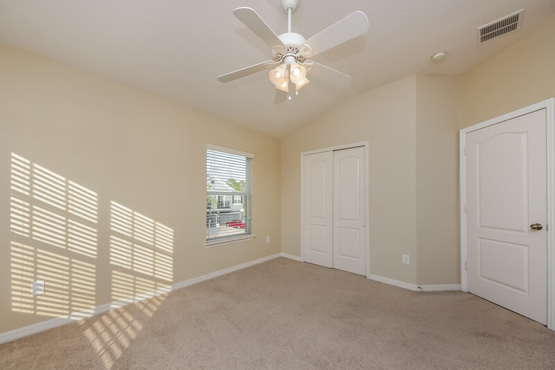 0/Mo, 6612 S Goldenrod Rd Unit 104A Orlando, FL 32822 Main Bedroom View 3