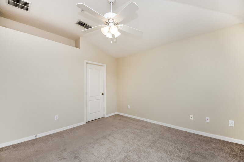 0/Mo, 6612 S Goldenrod Rd Unit 104A Orlando, FL 32822 Bedroom View 4