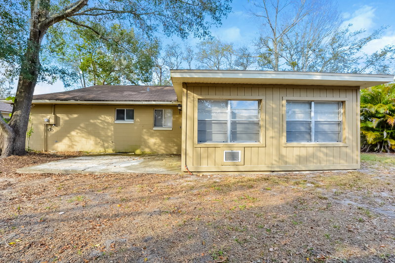 2,320/Mo, 608 Pheasant Ave Longwood, FL 32750 Rear View
