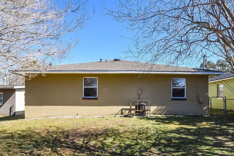 1,940/Mo, 1608 Gattis Dr Orlando, FL 32825 Rear View