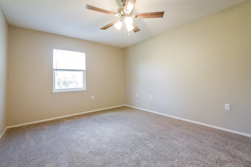 1,790/Mo, 2493 Courtland Blvd Deltona, FL 32738 Main Bedroom View