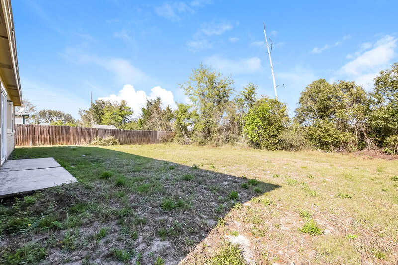 1,790/Mo, 2493 Courtland Blvd Deltona, FL 32738 Rear View 2