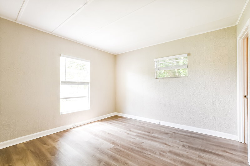 1,705/Mo, 542 Colonnades Cv Casselberry, FL 32707 Main Bedroom View