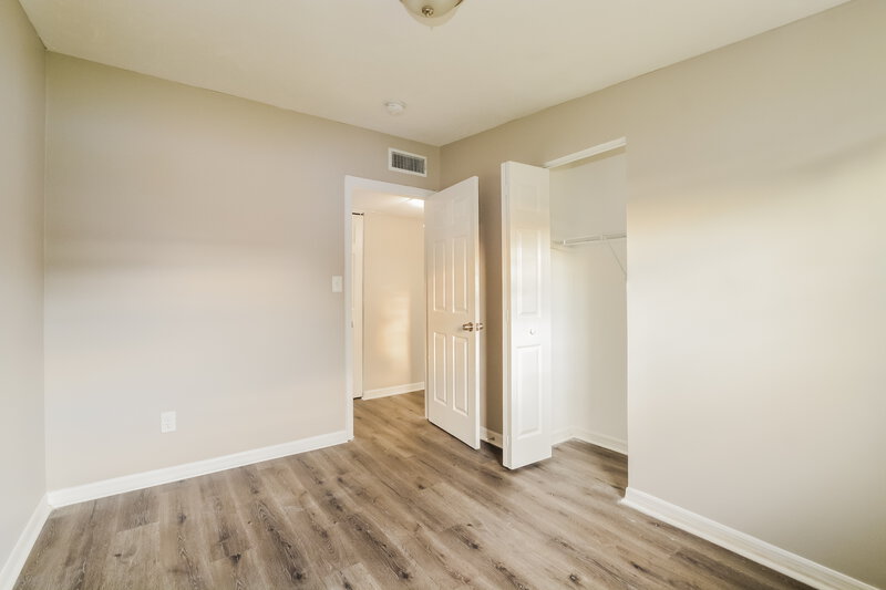 1,650/Mo, 1198 MAXEY DR Winter Garden, FL 34787 Bedroom View 2