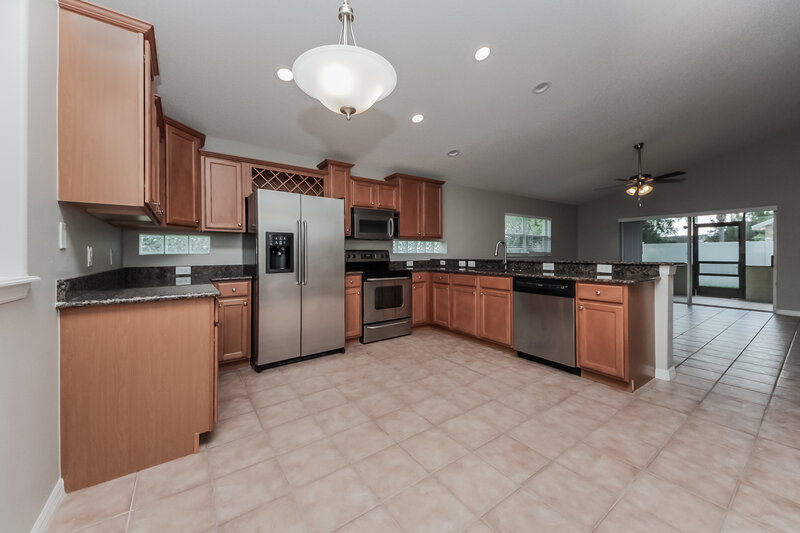 2,490/Mo, 2512 Balmoral Dr Kissimmee, FL 34744 Kitchen View 2