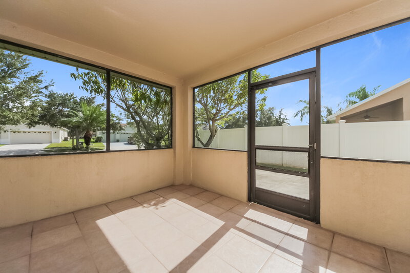 2,490/Mo, 2512 Balmoral Dr Kissimmee, FL 34744 Porch View