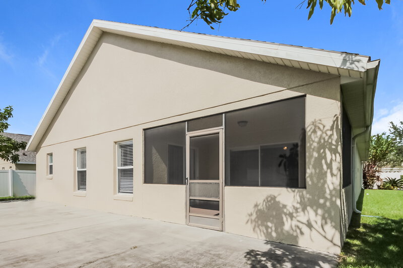 2,490/Mo, 2512 Balmoral Dr Kissimmee, FL 34744 Rear View
