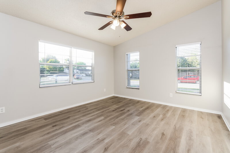 4,160/Mo, 620 Riverwoods Cir Orlando, FL 32825 Living Room View