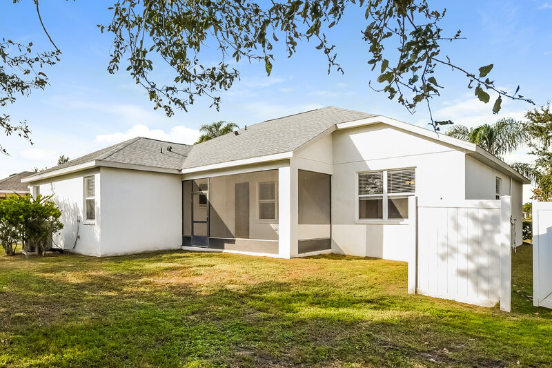 2,080/Mo, 3020 Stonington Run Kissimmee, FL 34746 Rear View