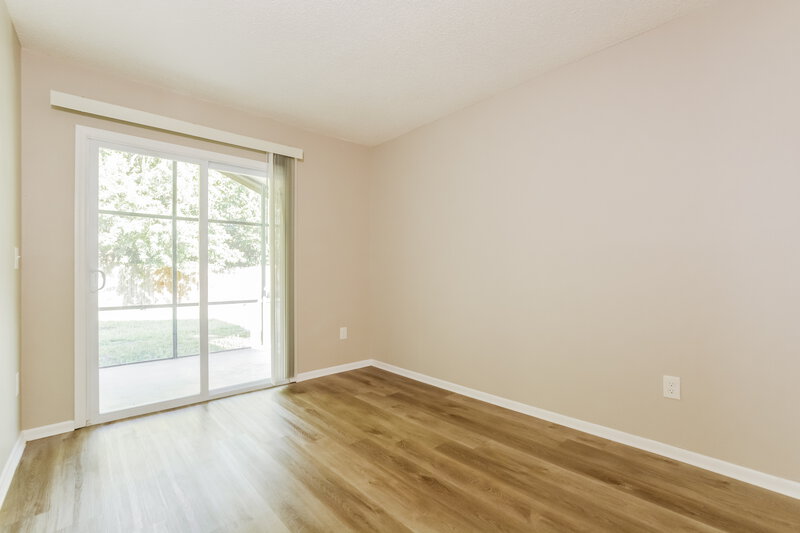 2,175/Mo, 13814 Countryplace Dr Orlando, FL 32826 Living Room View 3