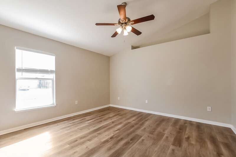 2,340/Mo, 189 Cedar Ridge Ln Sanford, FL 32771 Main Bedroom View